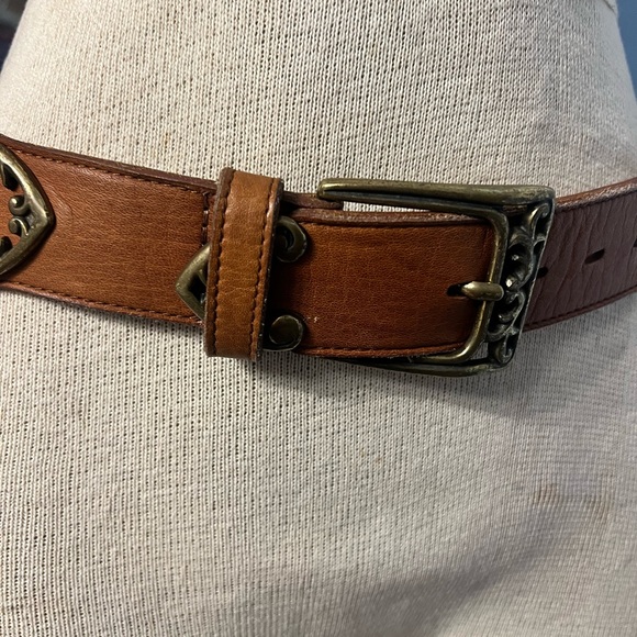metal accent brown leather womens belt made in colombia size small One Of A Kind - Picture 8 of 15